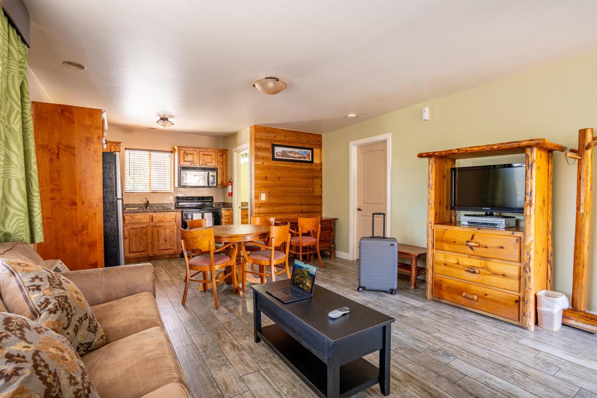 Pioneer Lodge Zion National Park-Springdale Ngoại thất bức ảnh