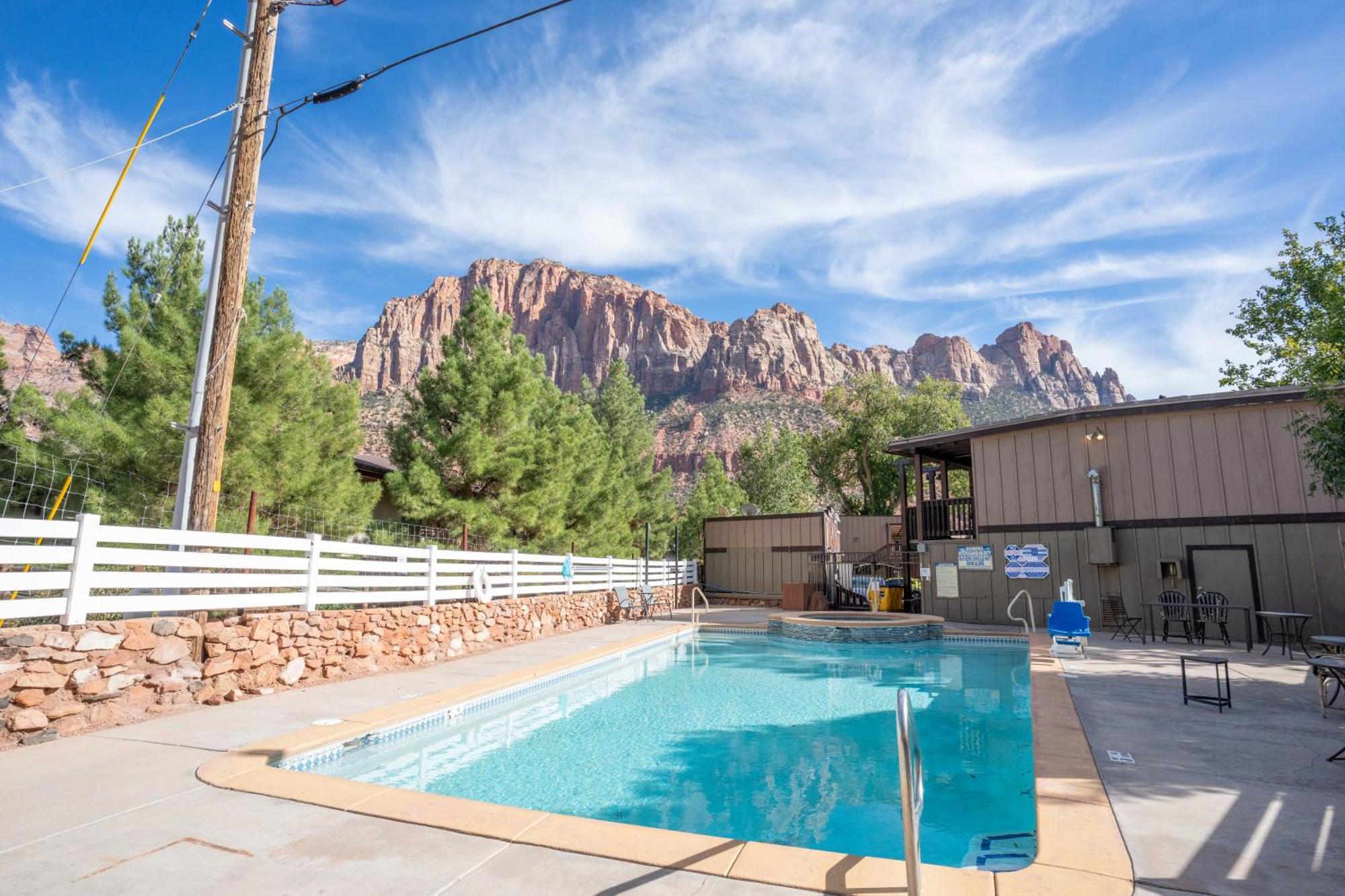 Pioneer Lodge Zion National Park-Springdale Ngoại thất bức ảnh